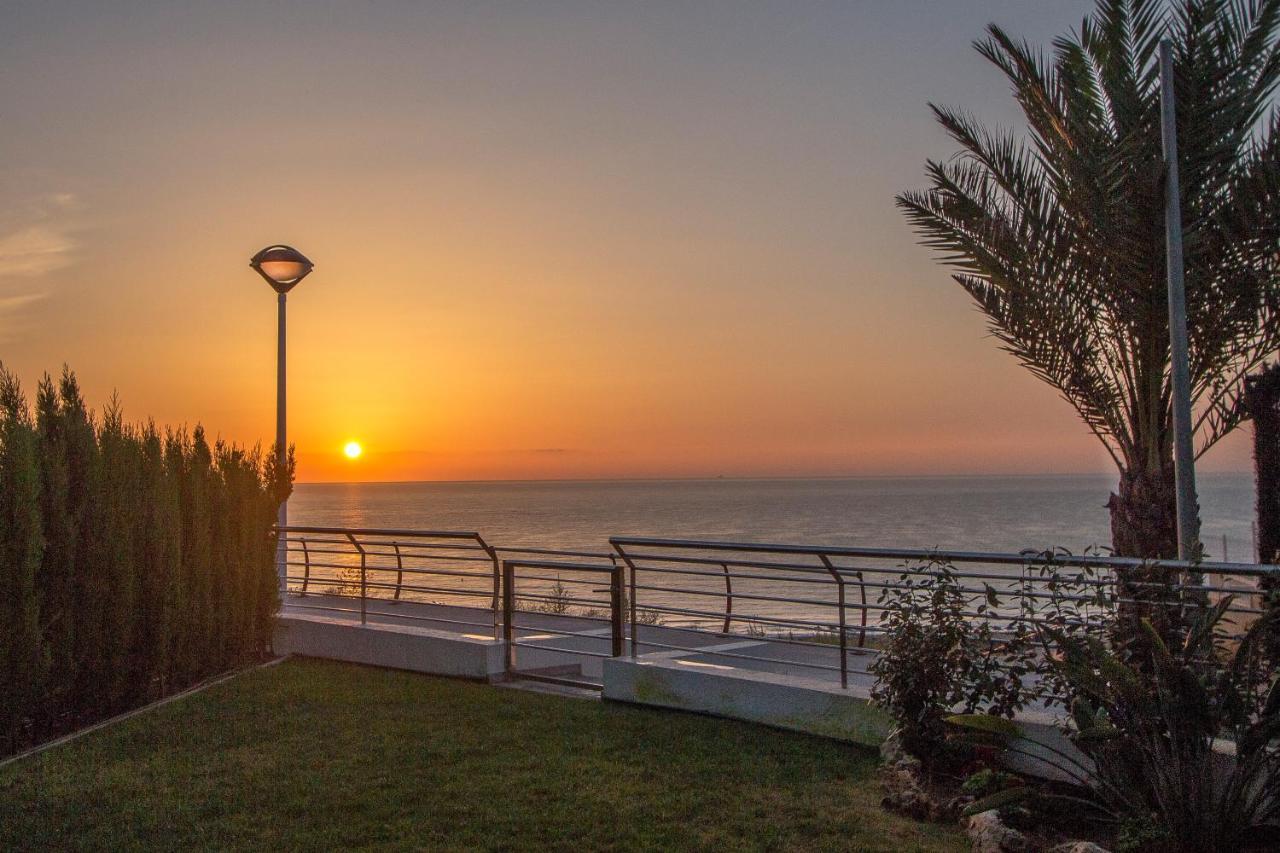 Infinity Luxury Sea View Apartment With Private Garden Arenales del Sol Exterior foto